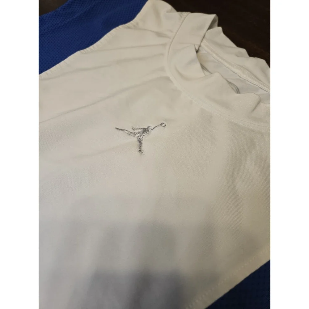 Jordan Training Dri Fit Sleeveless‎ Shirt Mens Small Y2K White/Blue/Gray Air